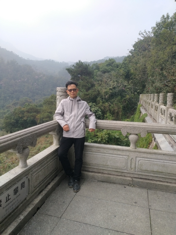 鱿鱼的第一张照片--云浮相亲服务中心