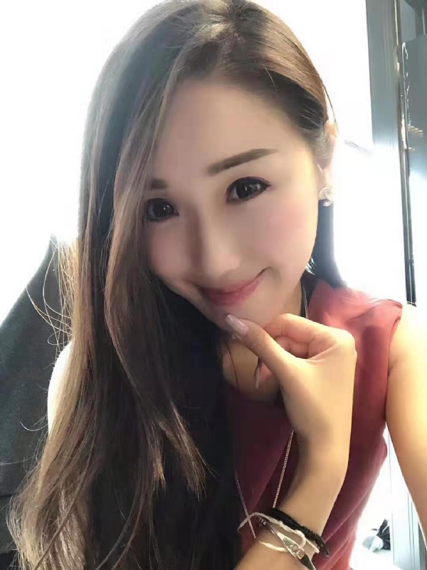 彩蝶的第一张照片--云浮相亲服务中心