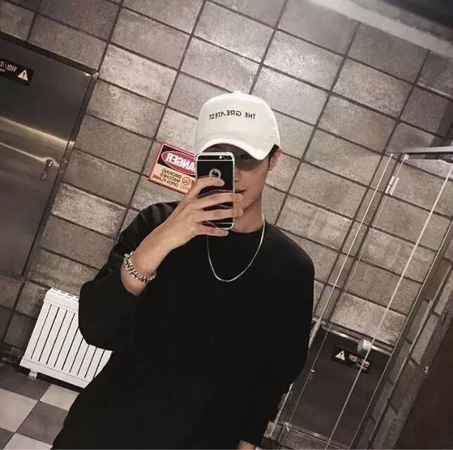 石材美容小王子的第一张照片--云浮相亲服务中心