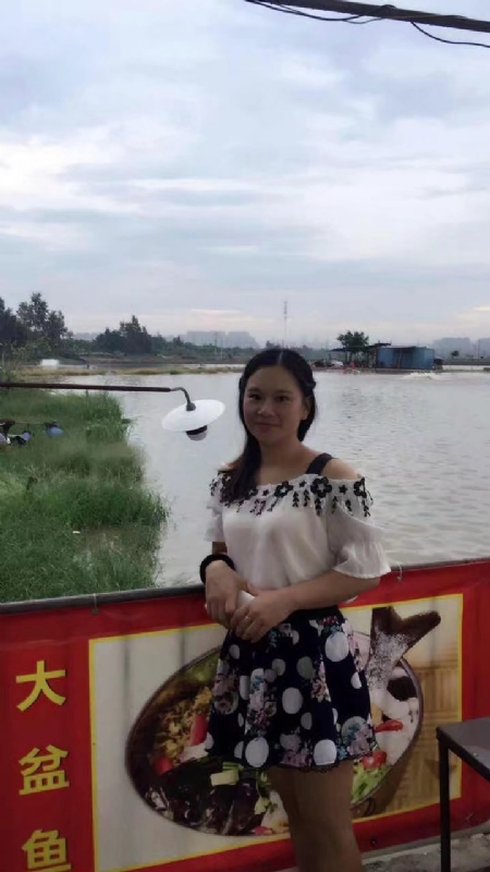 莹莹的第一张照片--云浮相亲服务中心