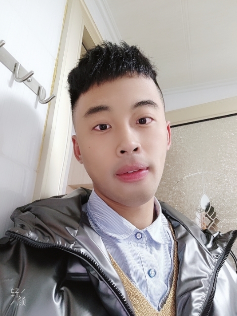 幼稚鬼的第一张照片--云浮相亲服务中心