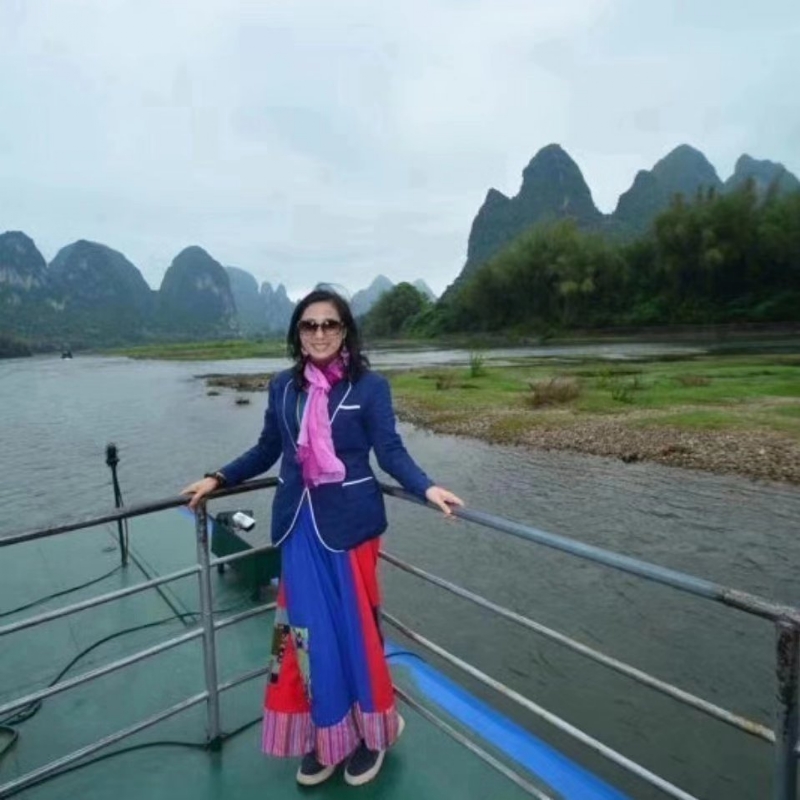 julia的第一张照片--云浮相亲服务中心