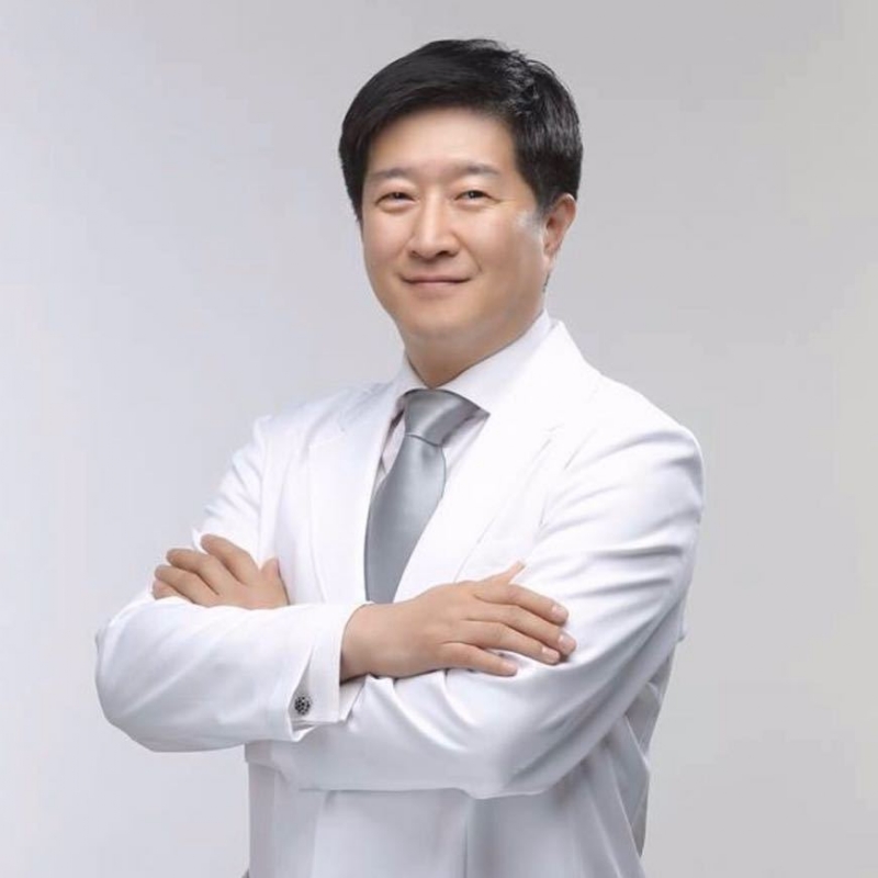 王伟的第三张照片--云浮相亲服务中心