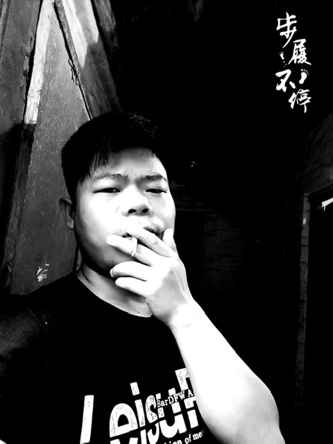 一見鍾情的第四张照片--云浮相亲服务中心
