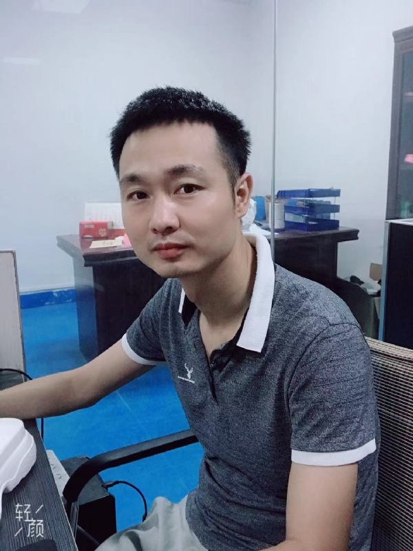 不忘初心的第一张照片--云浮相亲服务中心