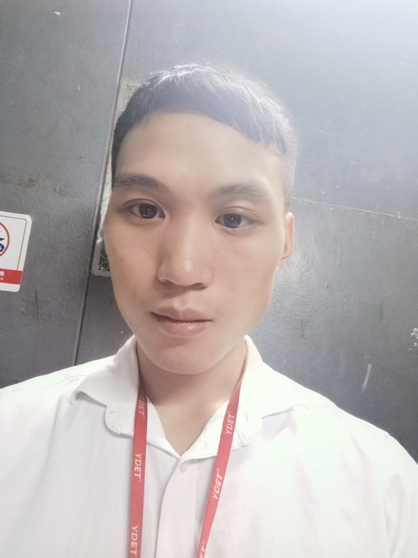不离不弃的第一张照片--云浮相亲服务中心