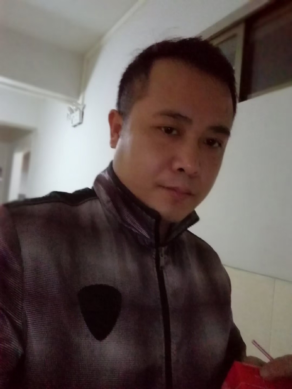 礼哥的第一张照片--云浮相亲服务中心