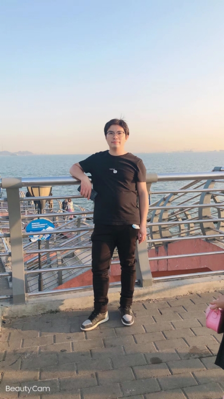 陆迅的第二张照片--云浮相亲服务中心